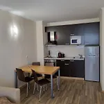 Apartmán B022 With A Large Terrace And Direct Access To The Sea