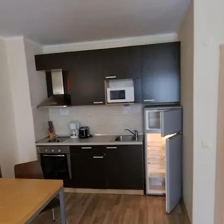 B022 With A Large Terrace And Direct Access To The Sea Apartament Obzor