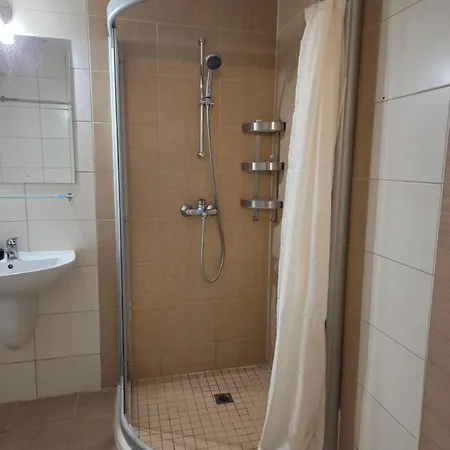 B022 With A Large Terrace And Direct Access To The Sea * Obzor